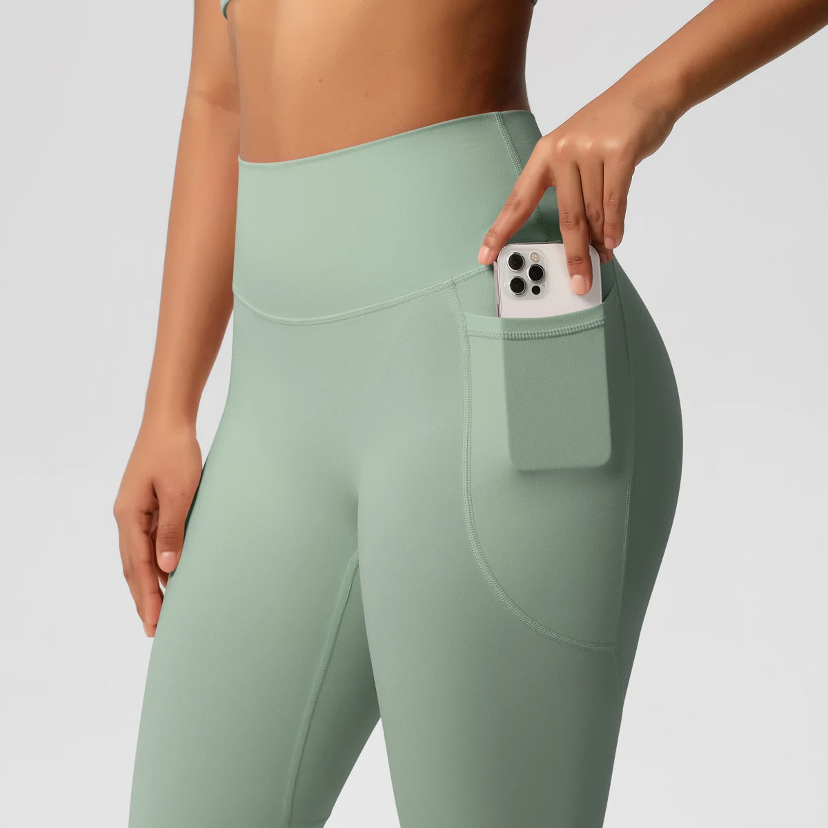 Sports tights